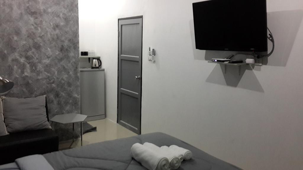 Baan Minnie Koh Samet Rom bilde